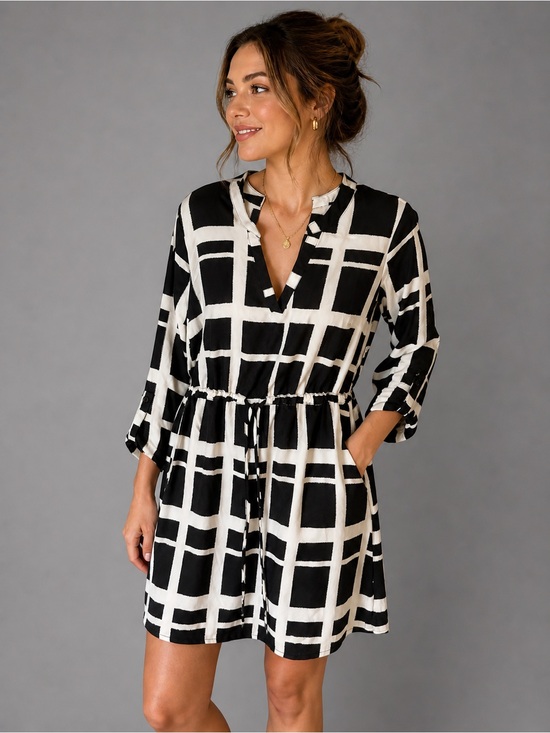 Dresses & Skirts - Black & White Grid Print Drawstring Waist Dress NWT